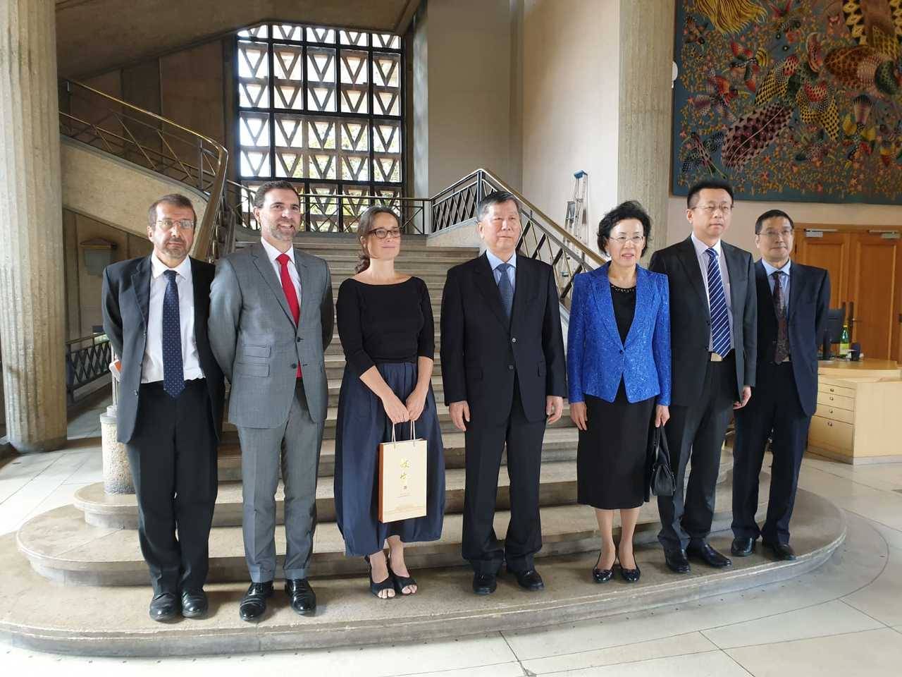 - Visite au CESE d’une délégation de la CCPPC le 3 septembre 2019.
Le mardi 3 septembre 2019, une rencontre s’est tenue au CESE avec une délégation de la Conférence consultative politique du peuple chinois (CCPPC) (dont dépend le CES chinois)...