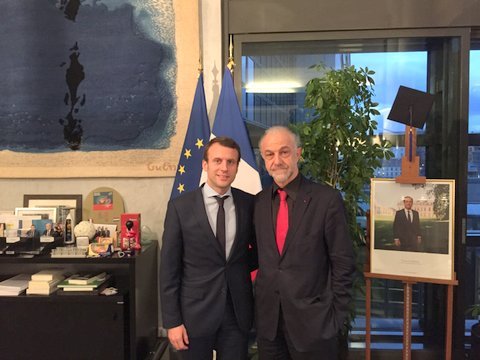 Jean-Marie Cambacérès avec Emmanuel Macron le 10 février 2016.